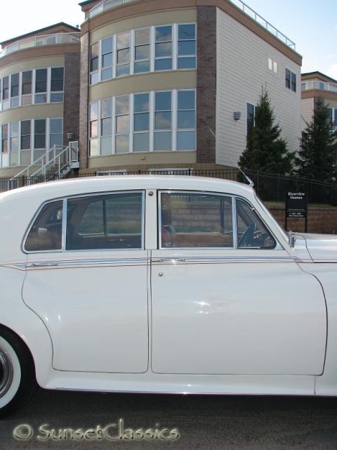 1958-rolls-royce-silver-cloud-314.jpg