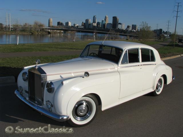 1958-rolls-royce-silver-cloud-470.jpg