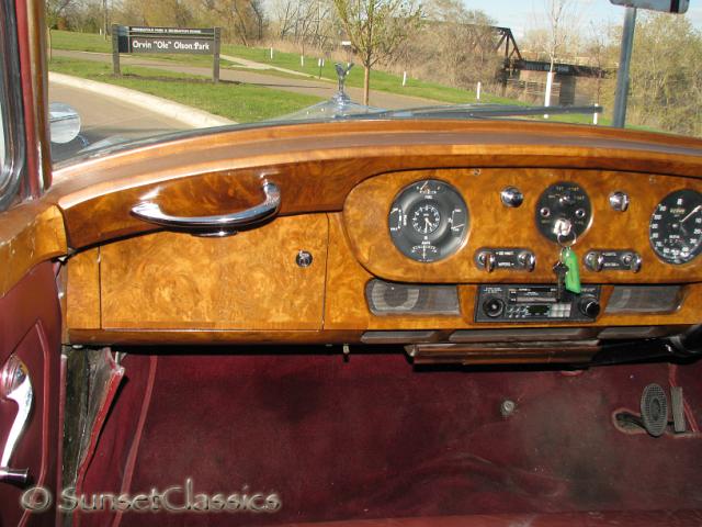 1958-rolls-royce-silver-cloud-326.jpg