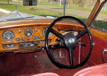 1958 Rolls-Royce Silver Cloud Interior