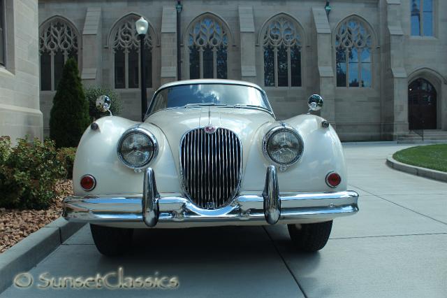 1959-jaguar-xk150-660.jpg