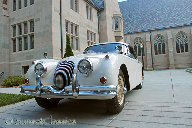 1959-jaguar-xk150-666.jpg