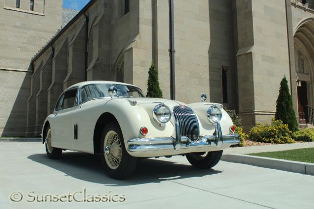 1959-jaguar-xk150-689.jpg