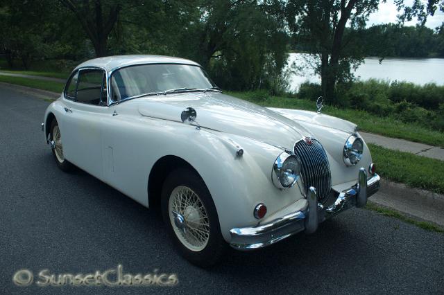 1959-jaguar-xk150-858.jpg