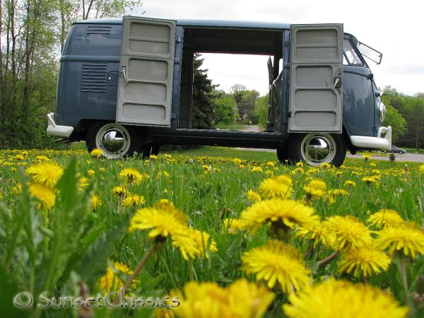 1959-vw-double-door-van-299.jpg