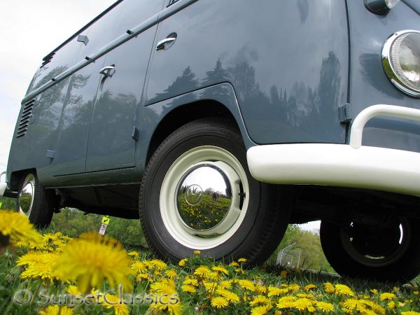 1959-vw-double-door-van-447.jpg