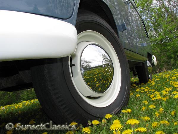 1959-vw-double-door-van-283.jpg