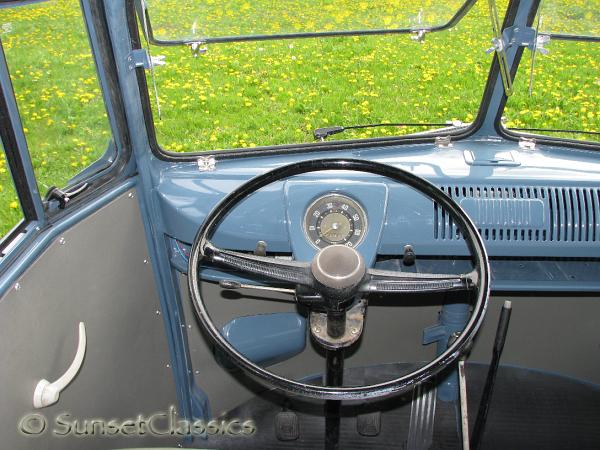 1959-vw-double-door-van-341.jpg