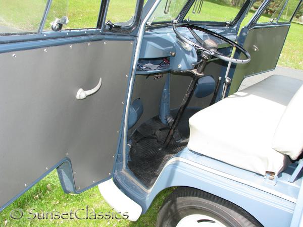 1959-vw-double-door-van-575.jpg