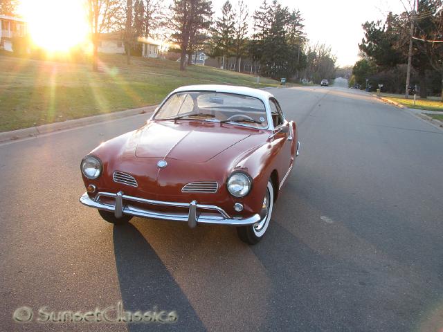 1960-vw-karmann-ghia-700.jpg