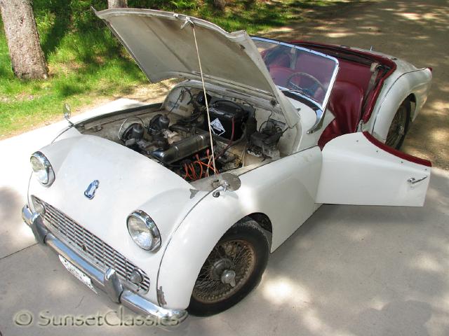 1961-triumph-tr3a-639.jpg