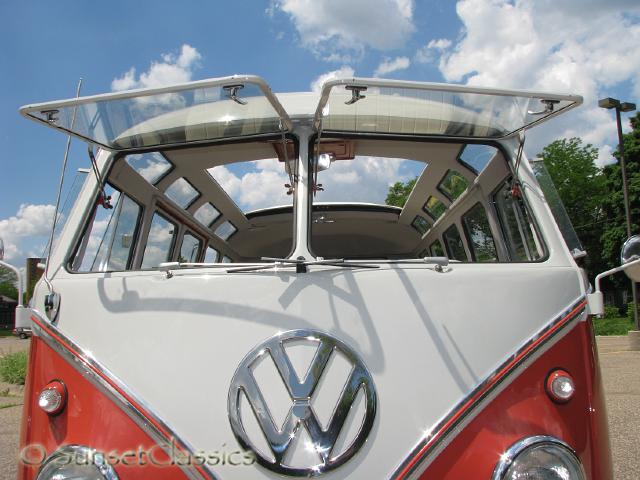 1961-23-window-bus-341.jpg