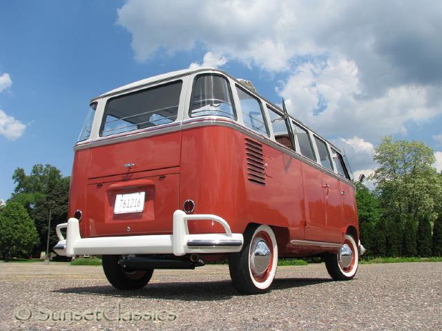 1961-23-window-bus-353.jpg