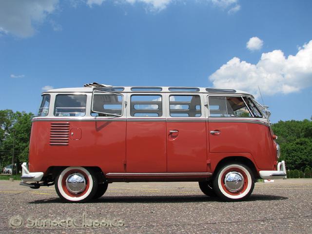 1961-23-window-bus-360.jpg
