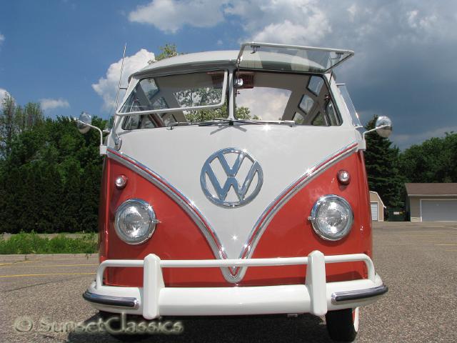 1961-23-window-bus-376.jpg