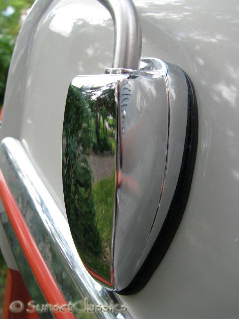 1961-23-window-bus-134.jpg