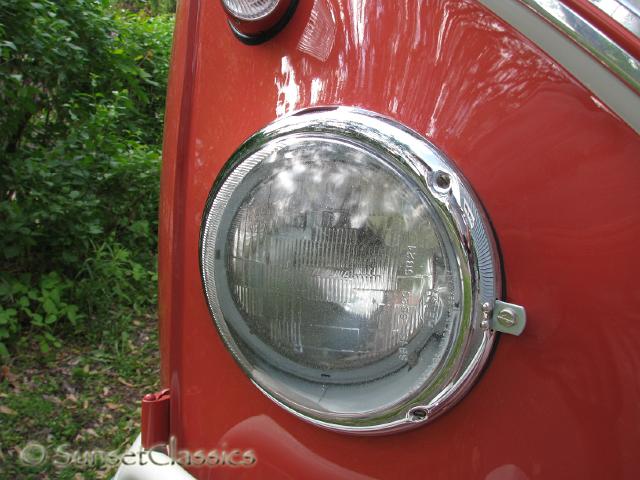 1961-23-window-bus-137.jpg