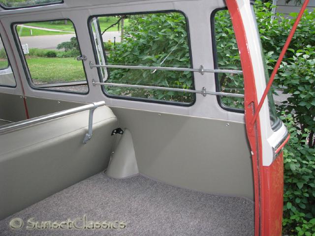 1961-23-window-bus-238.jpg