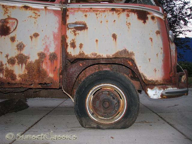 1962-23-window-vw-bus-812.jpg