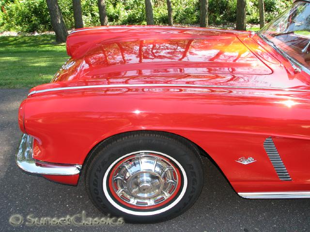 1962-corvette-convertible-468.jpg