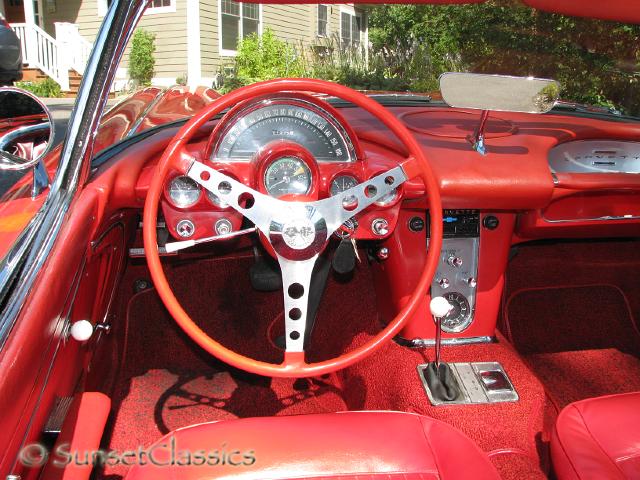 1962-corvette-convertible-573.jpg
