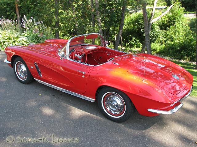 1962-corvette-convertible-647.jpg