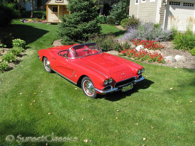 1962-corvette-convertible-682.jpg