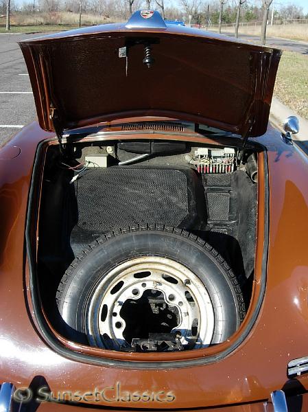 1962-porsche-356-66.jpg