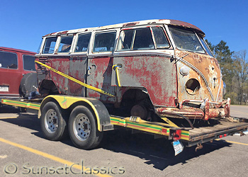 1962 Deluxe VW Bus Photo Gallery