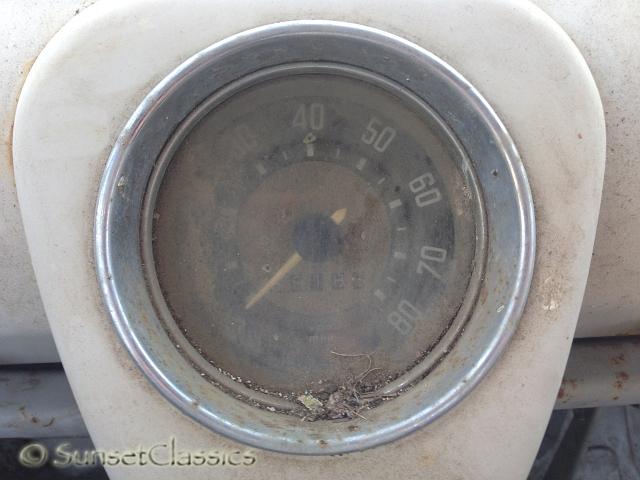 1963-vw-23-window-bus-008.jpg