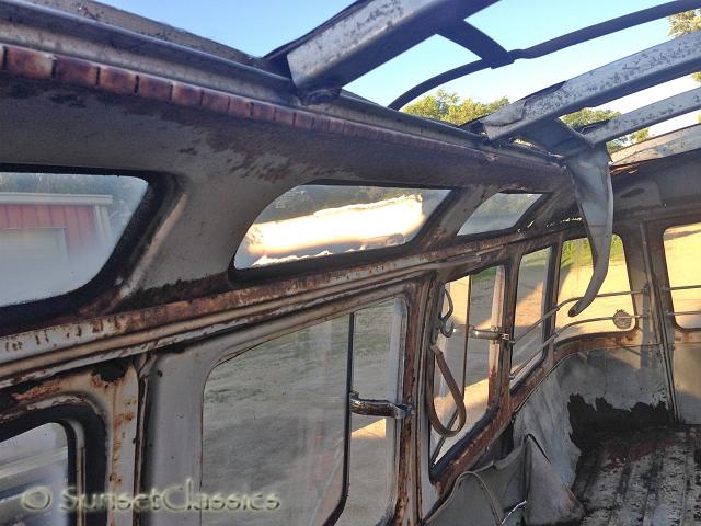 1963-vw-23-window-bus-016.jpg