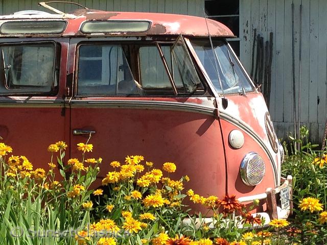 1963-vw-23-window-bus-36.jpg