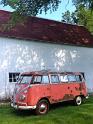 1963-vw-23-window-bus-04