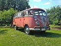 1963-vw-23-window-bus-10