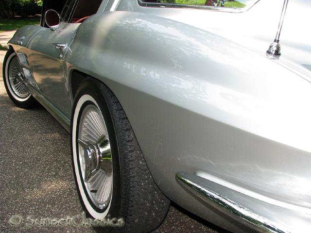 1963-corvette-split-window-056.jpg