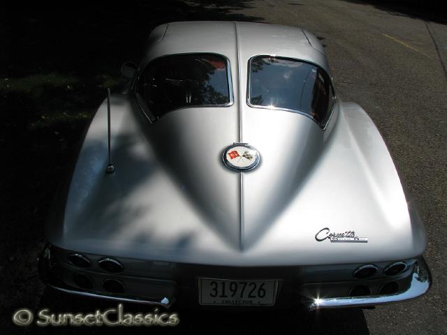 1963-corvette-split-window-230.jpg