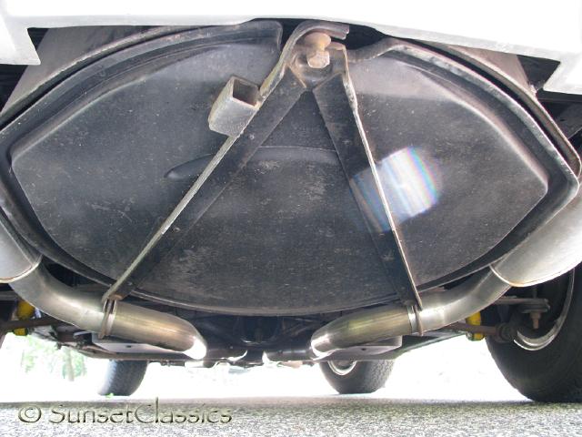 1963-corvette-split-window-072.jpg