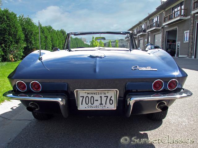 1963-corvette-convertible-rear.jpg