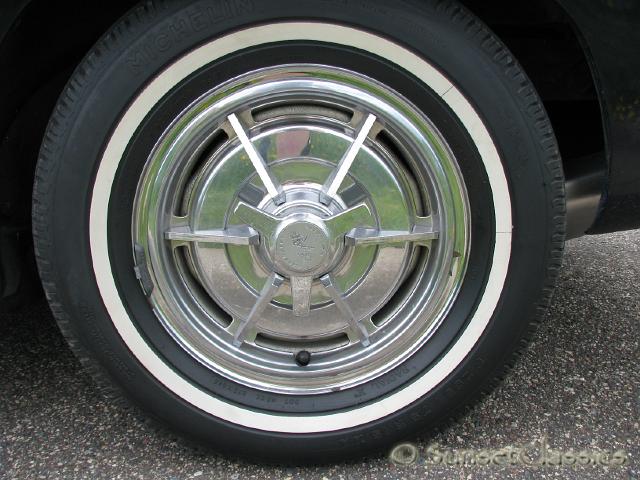 1963-corvette-hub-cap-340hp_1_343.JPG