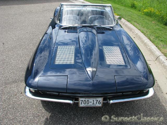 1963-corvette-stingray-340hp-308.JPG