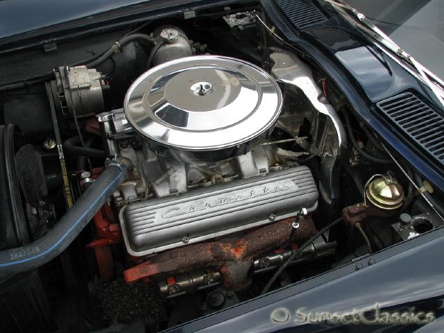 1963-corvette-stingray-340hp-engine.JPG