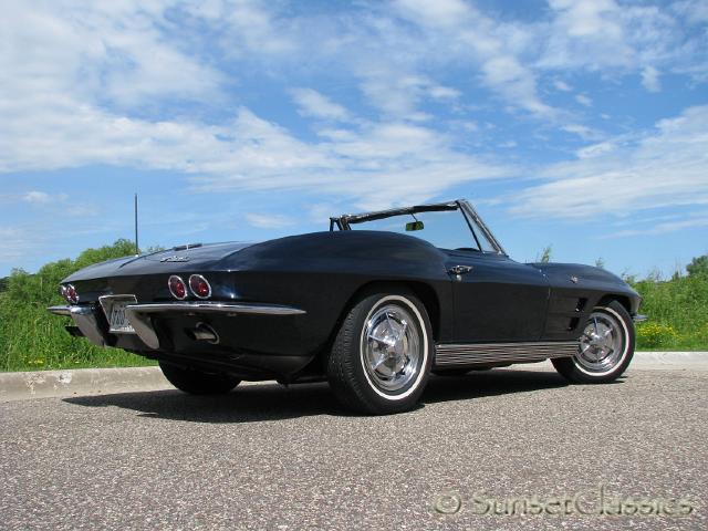 1963-corvette-stingray-340hp_299.JPG