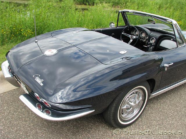 1963-corvette-stingray-340hp_321.JPG