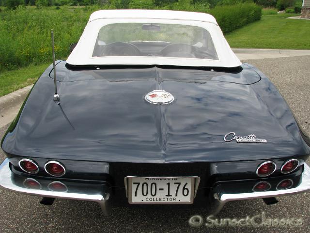 1963-corvette-stingray-convertible.JPG397.JPG