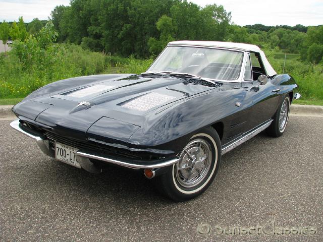 I1963-corvette-stingray-340hp-engine_391.JPG