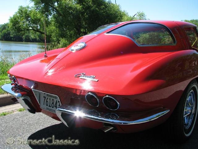 1963-corvette-stingray-105.jpg