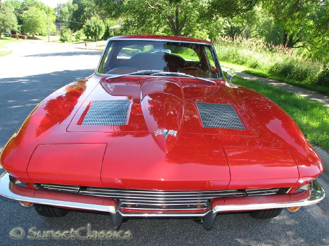 1963-corvette-stingray-117.jpg