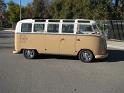 1964 21 Window Deluxe VW Bus Passengers Side