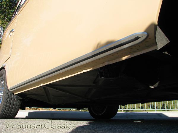 1964-21-window-bus-107.jpg