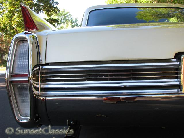 1964-cadillac-fleetwood-340.jpg